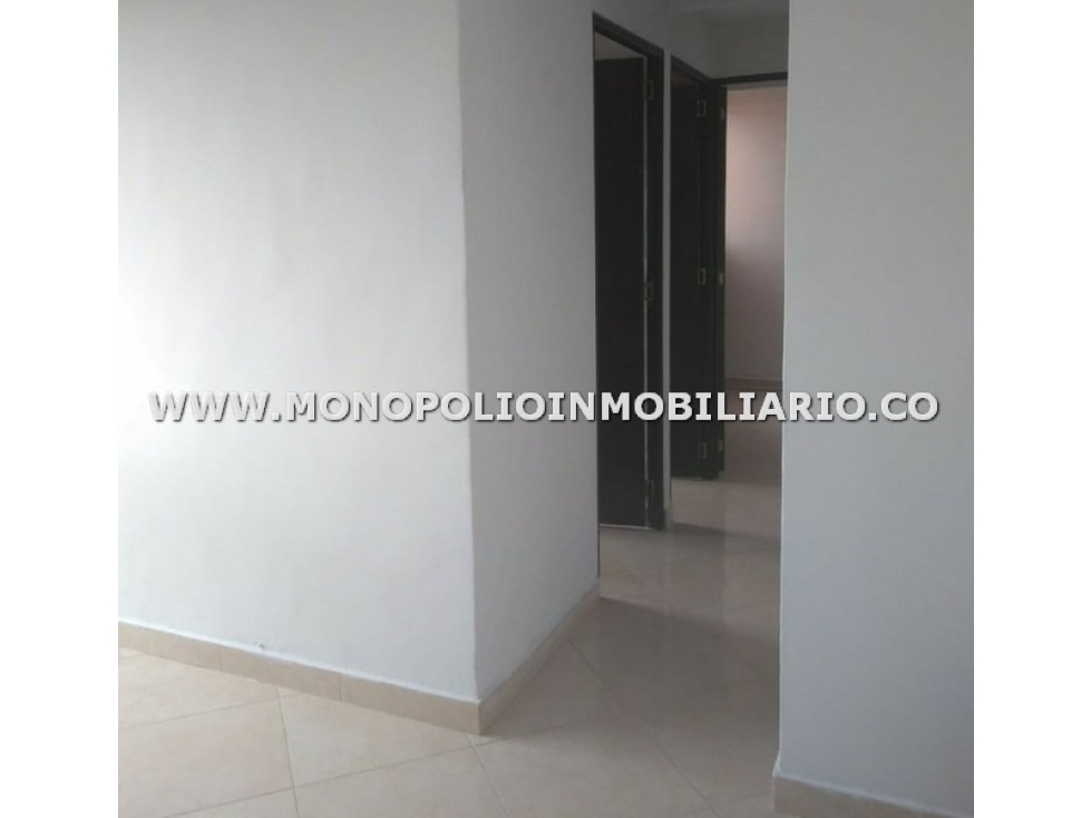 APARTAMENTO EN VENTA - SECTOR LA AURORA COD: 17830 - 4