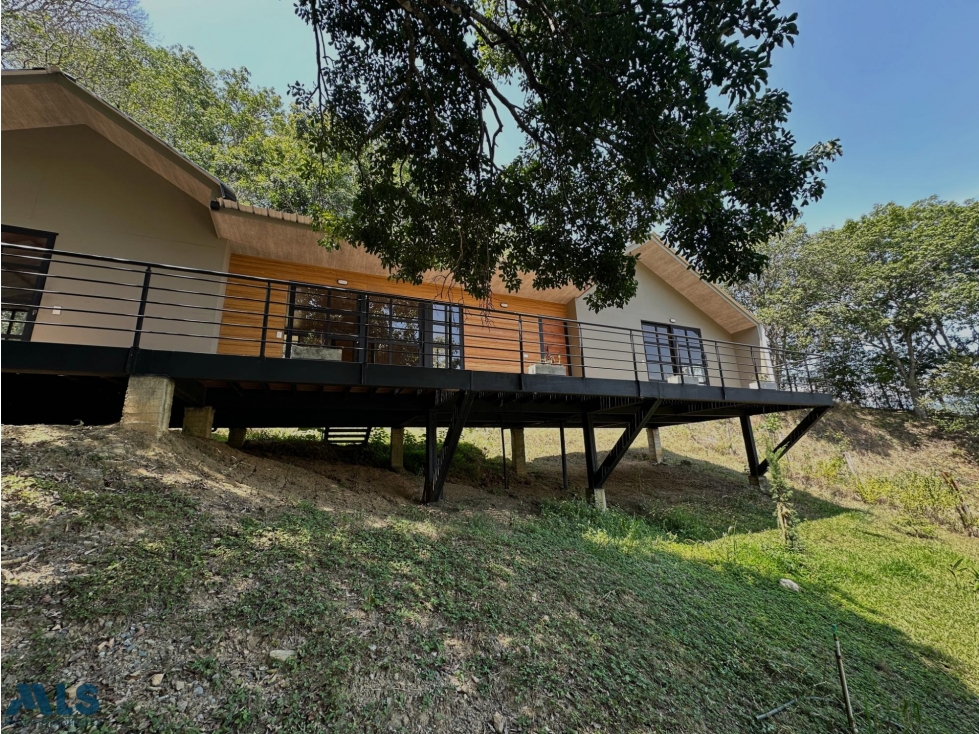 ESTRENA CHALET CON JACUZZI Y HERMOSA VISTA EN SOPE...(MLS#256859) - 3