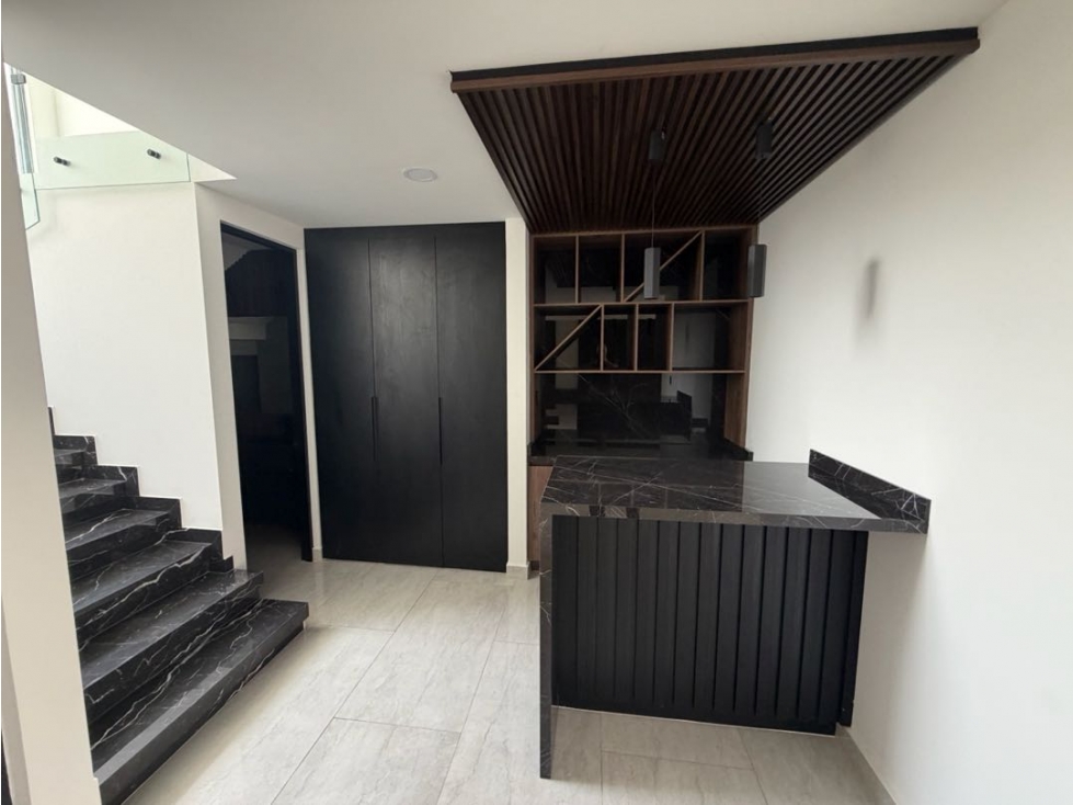 ¡Estrena Lujo en Lomas de Angelópolis II! Casa de 4 Recámaras - 3