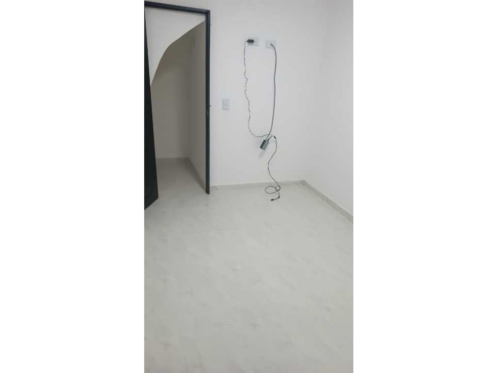 Se arrienda Aptoestudio para estrenar en simón bolivar — foto 3