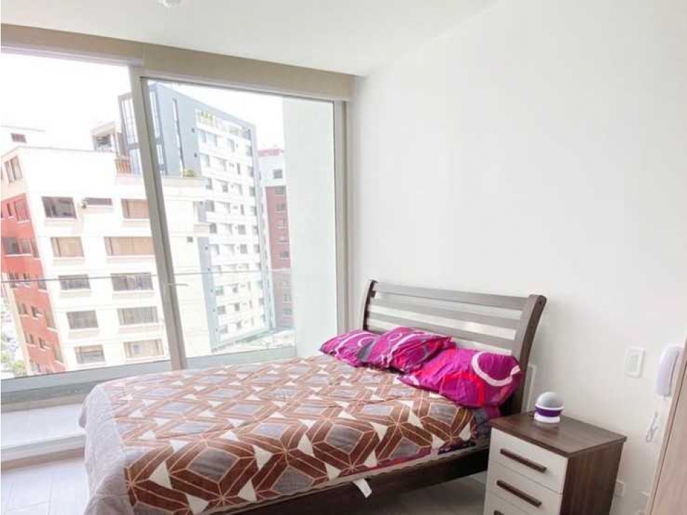 Estudio en Renta, con 40m2, Monoambiente, 1 Parqueadero y balcón — foto 3