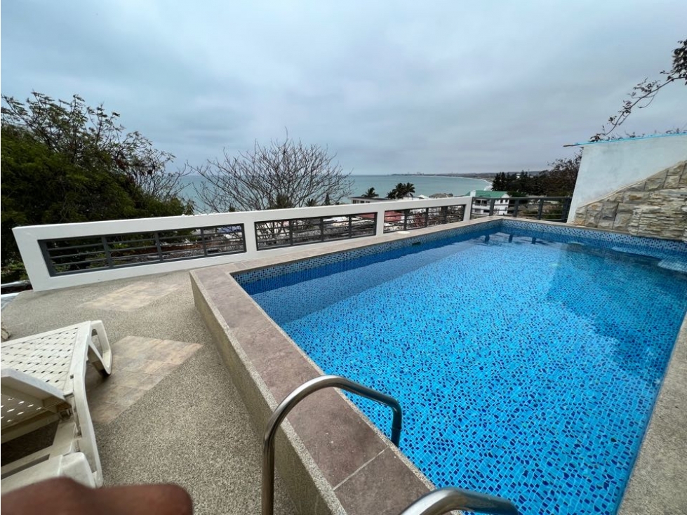 Estupenda Casa con Espectacular Vista al Mar en Lomas de Ballenita - 3