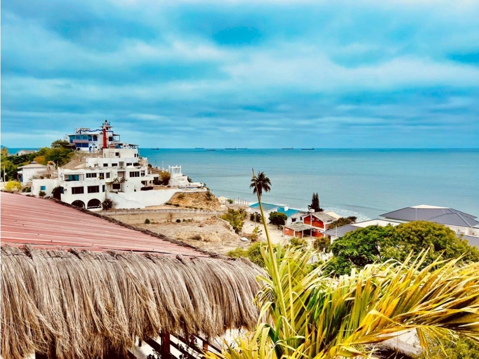 Estupenda Casa con Espectacular Vista al Mar en Lomas de Ballenita - 2