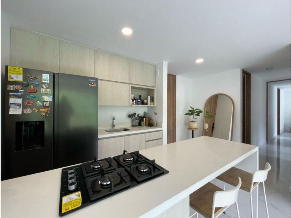 EXCELENTE APARTAMENTO EN ENVIGADO SECTOR EL TRIANON UNIDAD CAMPESTRE — foto 3