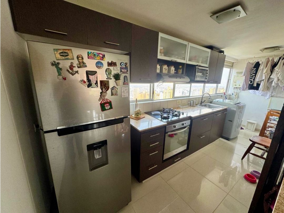 EXCELENTE APARTAMENTO EN VENTA EN EL POBLADO TRANSVERSAL INFERIOR — foto 4