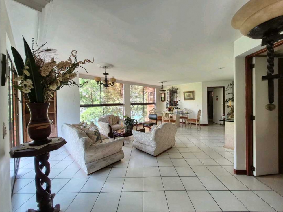 Excelente Apartamento en venta.El Poblado. Cerca a Oviedo. — foto 5