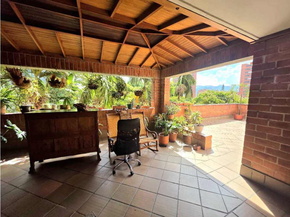 EXCELENTE APARTAMENTO EN VENTA EN EL POBLADO LOS BALSOS — foto 6