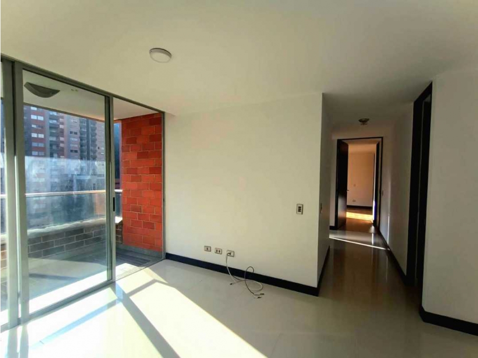 EXCELENTE APARTAMENTO EN VENTA EN ENVIGADO CAMINO VERDE