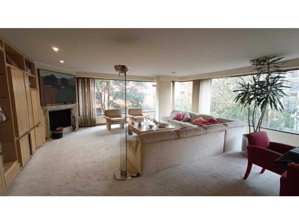 EXCELENTE APARTAMENTO EXTERIOR EN VENTA CHICO
