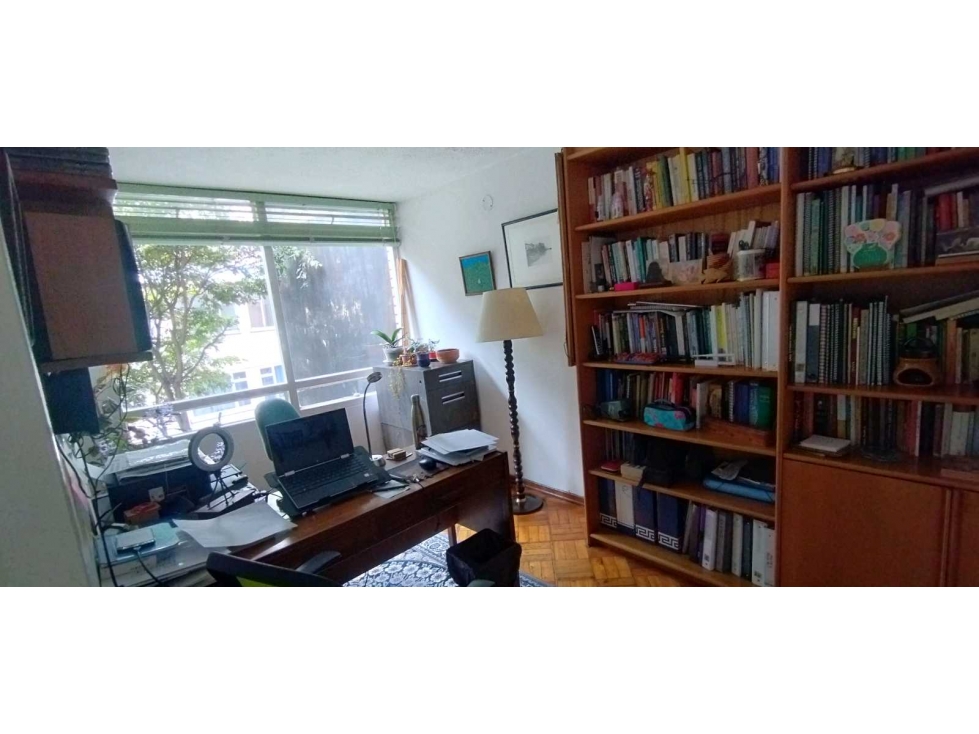 EXCELENTE APARTAMENTO EXTERIOR EN VENTA CERCA DE LA U NACIONAL — foto 3