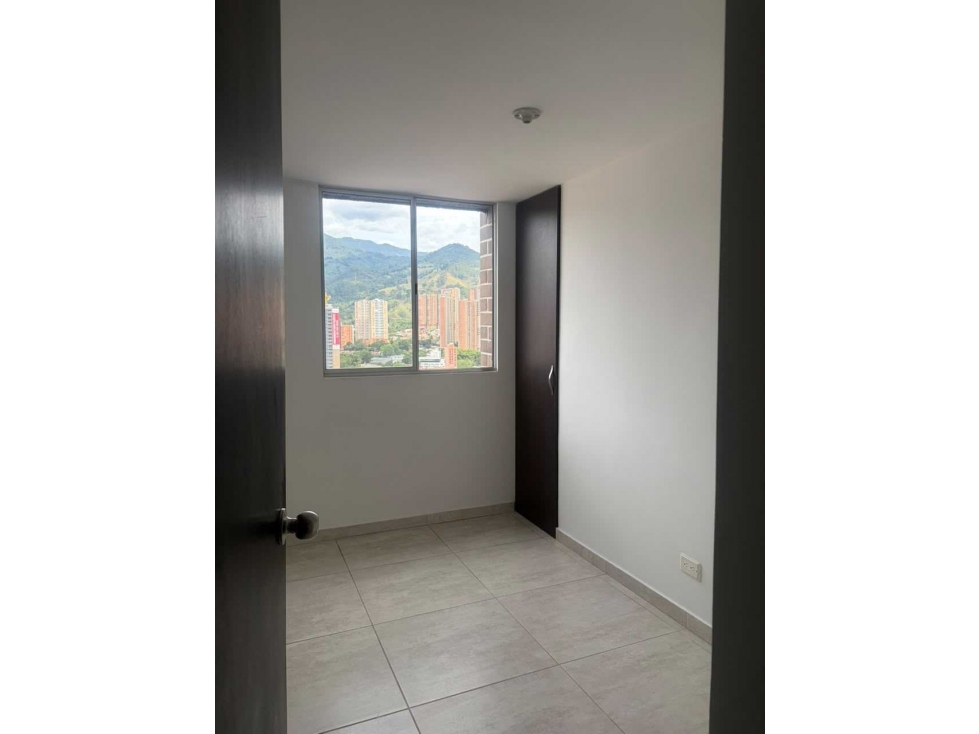 Excelente apartamento Sabaneta cerca al euro y al metro — foto 5