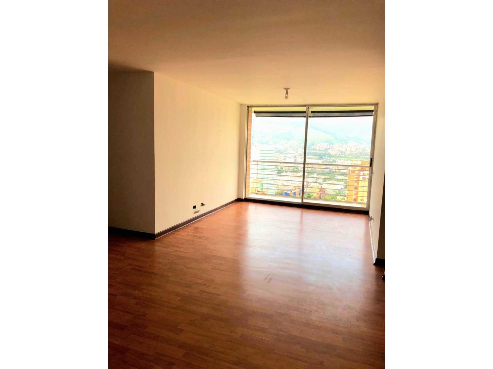 EXCELENTE APARTAMENTO VENTA EN EL POBLADO CASTROPOL