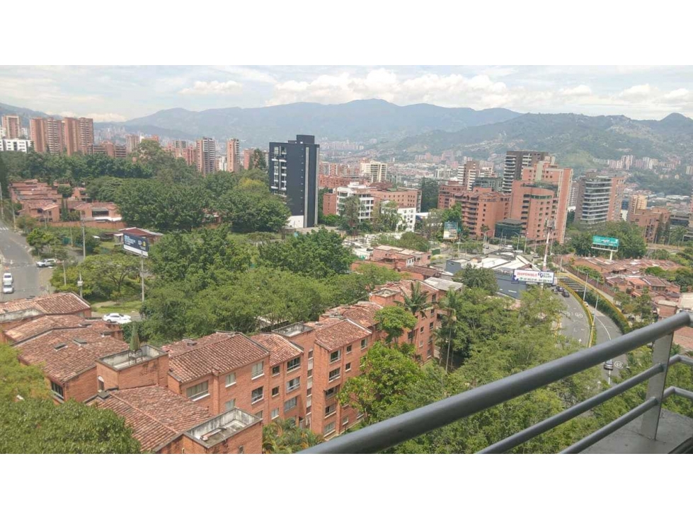 EXCELENTE APTO EN EN POBLADO CERCA AL TESORO — foto 4