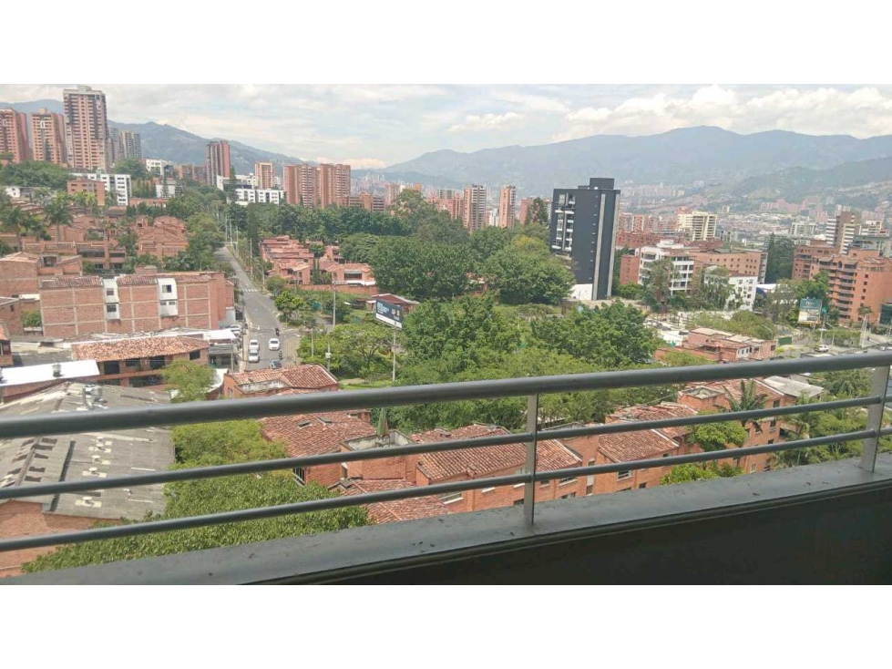 EXCELENTE APTO EN EN POBLADO CERCA AL TESORO — foto 5