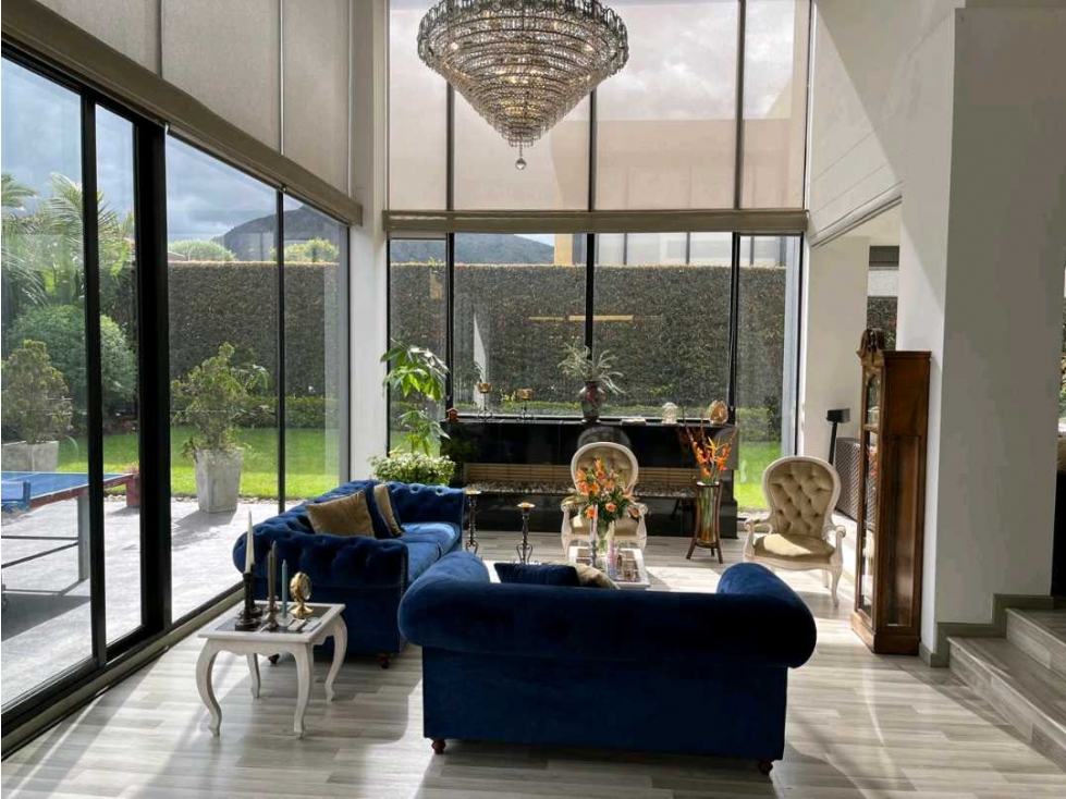 Excelente casa en cota variante dos niveles en club House - 5