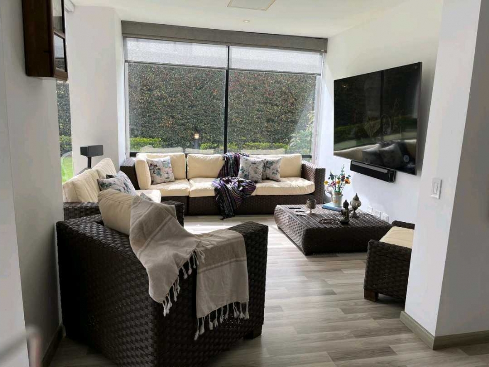 Excelente casa en cota variante dos niveles en club House - 6