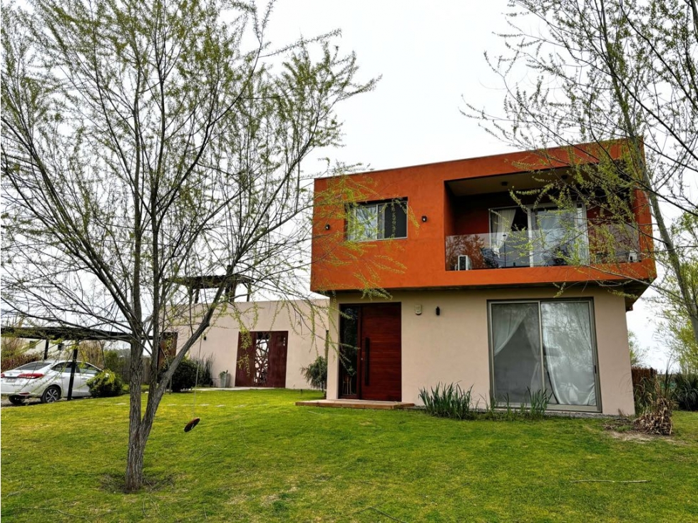 Excelente casa en venta en Chacras de la Reserva