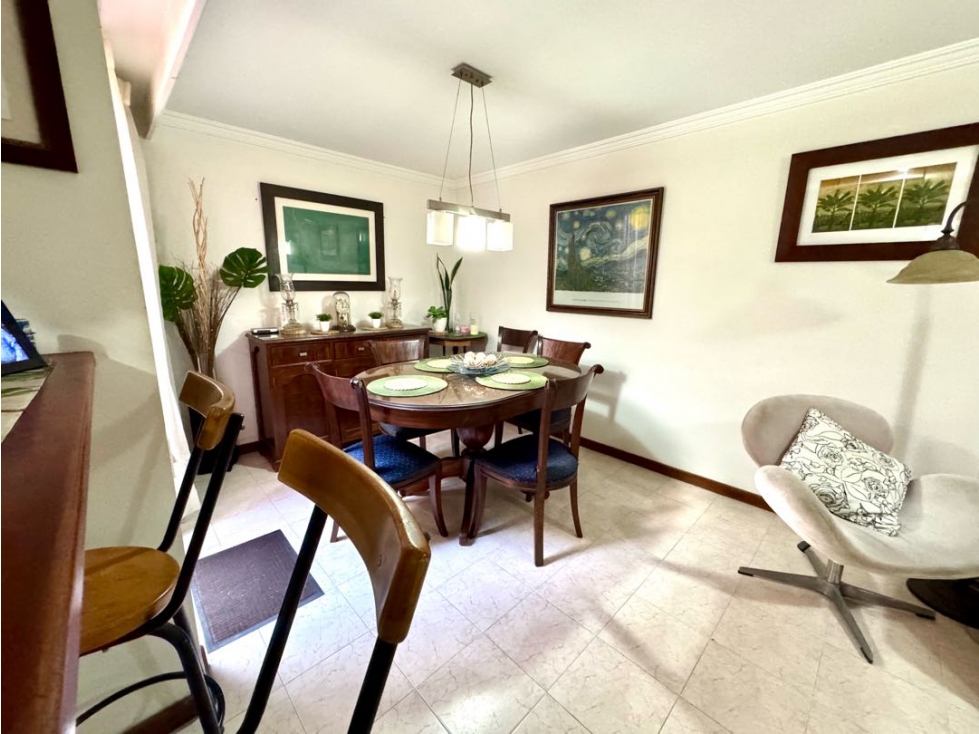 Excelente casa en venta en El Escobero parte baja — foto 4