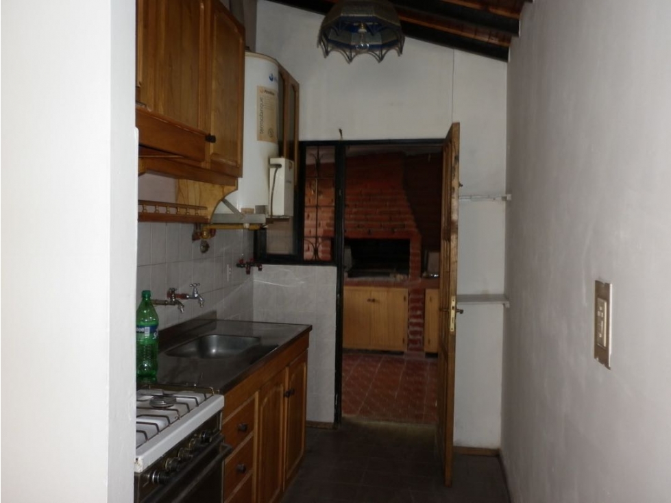 Excelente Casa Oportunidad - 2