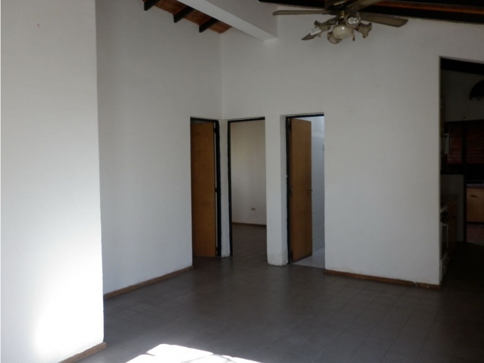 Excelente Casa Oportunidad - 3