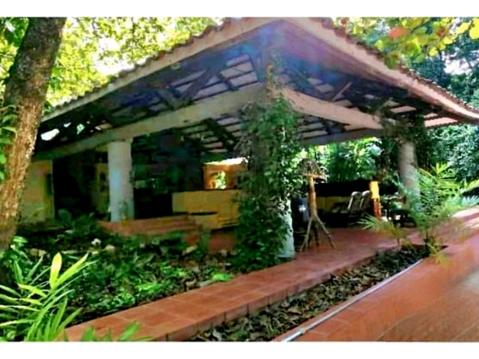 EXCELENTE FINCA EN SAN JERONIMO — foto 2
