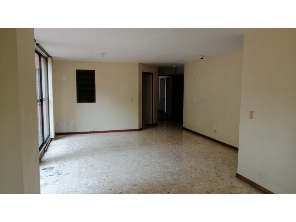 Excelente oportunidad en El Poblado Sector Milla de Oro — foto 2