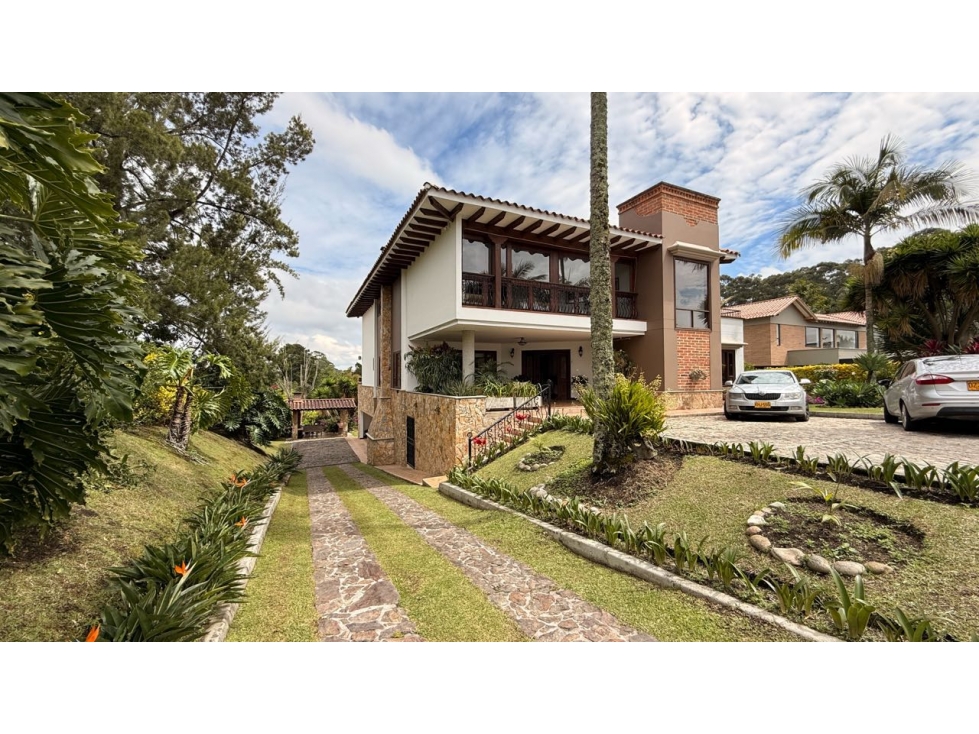 ¡Excelente ubicaciÃ³n! Casa en venta, Llanogrande - AntioquÃ­a