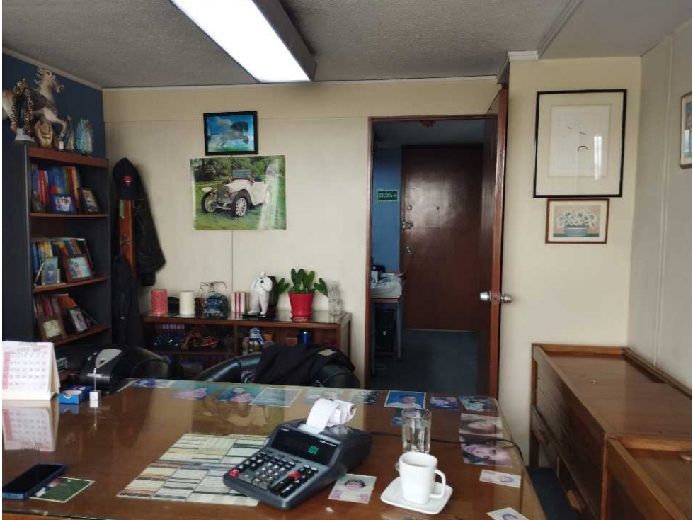 EXCELENTE UBICACIÓN COMERCIAL OFICINA EN VENTA CHAPINERO - 1