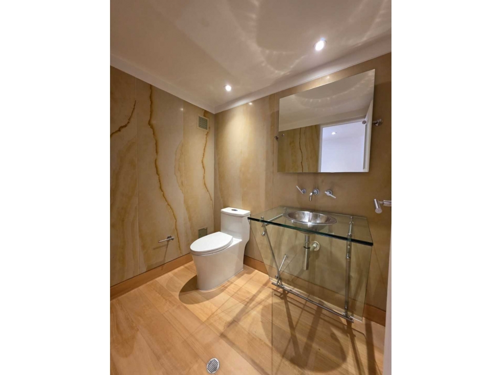 EXCELENTE APARTAMENTO EXTERIOR EN ARRIENDO CHICO RESERVADO — foto 5