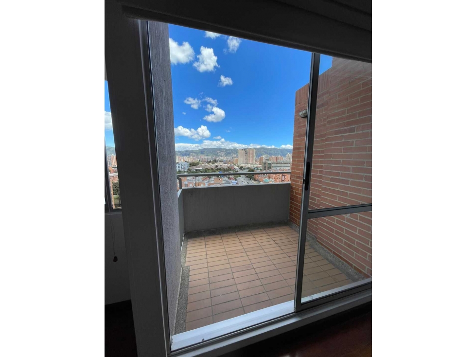 EXCELENTEAPARTAMENTOEXTERIOR EN VENTA RESERVADELAMONTAÑA
