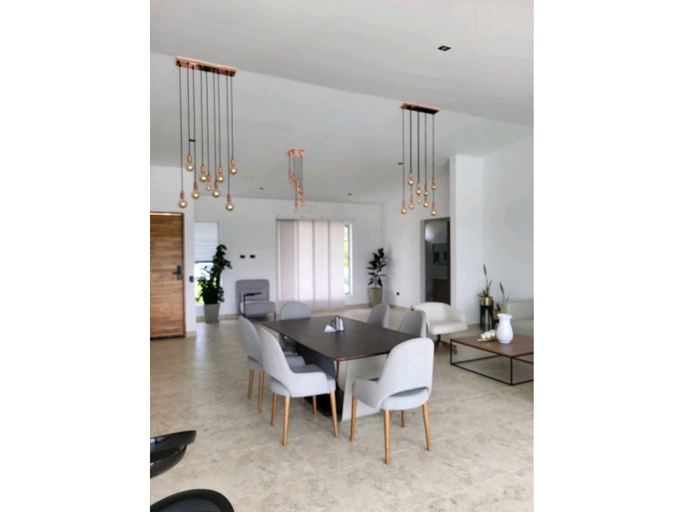 Exclusiva Casa Campestre en Cerritos, Alta Valorización y Estilo. — foto 2