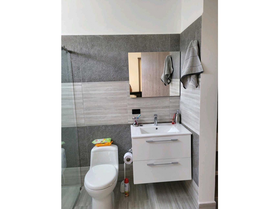 Exclusiva Casa Campestre en Cerritos, Alta Valorización y Estilo. — foto 4