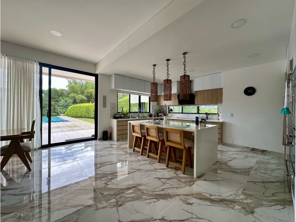 EXCLUSIVA CASA CAMPESTRE EN VENTA COMBIA PEREIRA — foto 2
