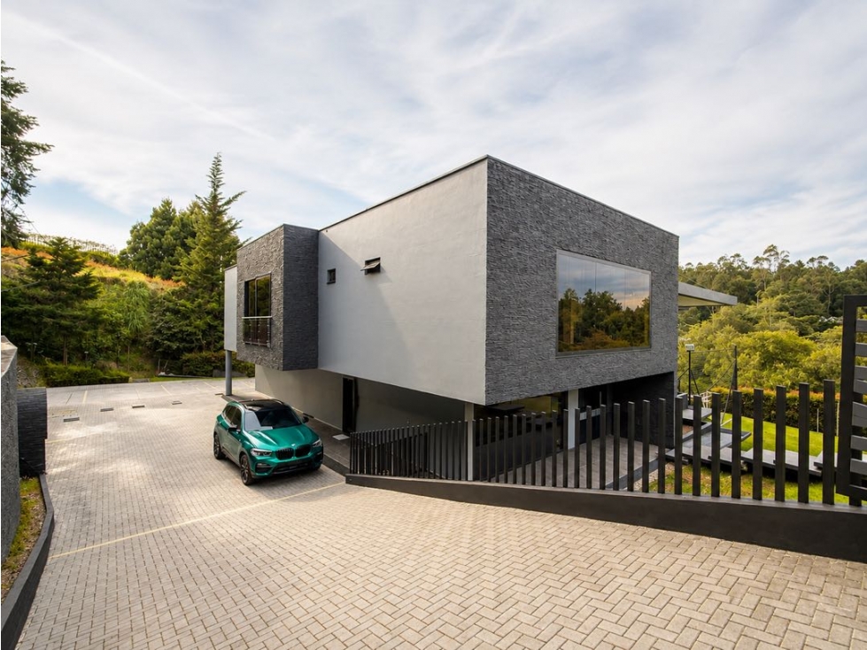 Exclusiva Casa de Lujo en Las Palmas | Venta y Renta | 6 Habitaciones — foto 3