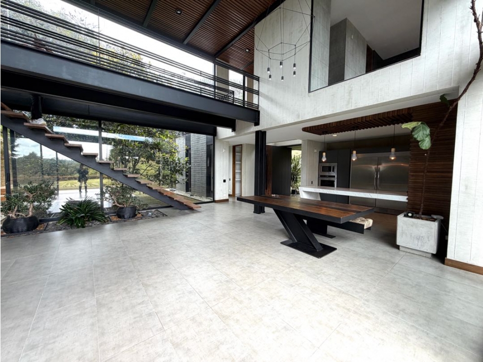 EXCLUSIVA CASA EN ARRIENDO EN ALTO DE LAS PALMAS ACABADOS DE LUJO — foto 5