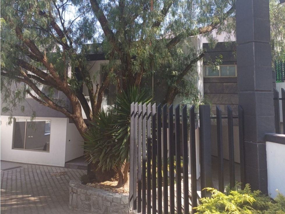 Exclusiva Casa en Condado de Sayavedra | Atizapán - 2