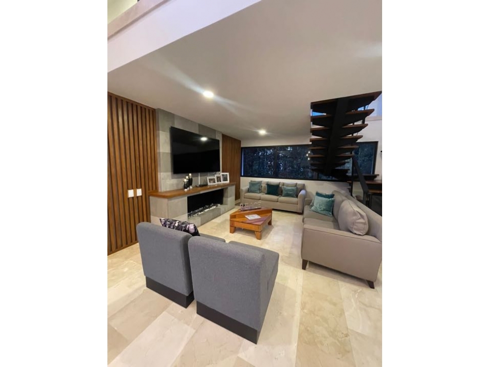 Exclusiva casa en Llanogrande renta y venta - 2