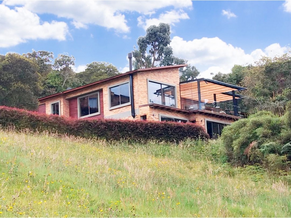 EXCLUSIVA CASA EN VENTA EN LA SABANA YERBABUENA CLUBHOUSE — foto 2