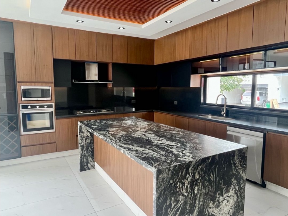 Exclusiva Casa en venta en Lomas de Angelópolis junto área verde - 6