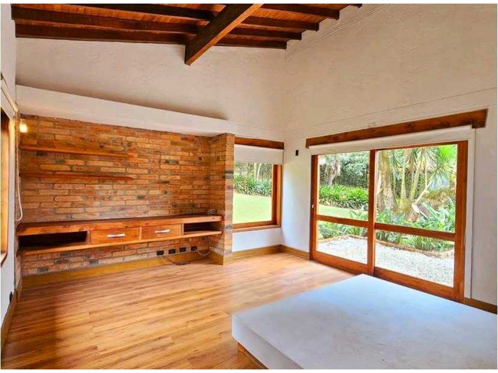 Exclusiva finca en alquiler Llanogrande, el tablazo — foto 5