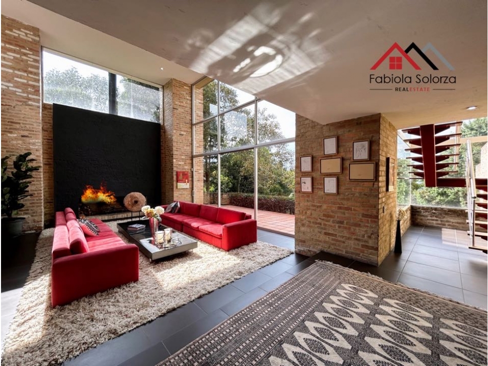 EXCLUSIVA MANSIÓN EN ARRIENDO PORTAL DE FUSCA CHÍA