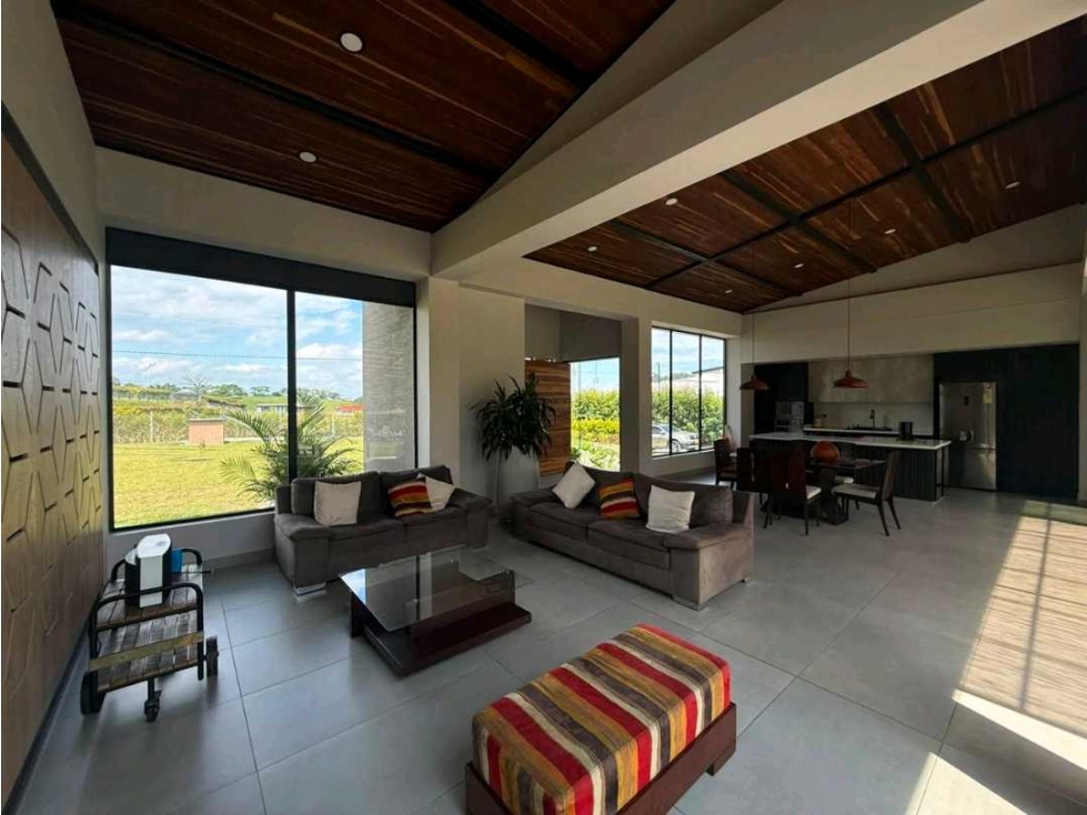 Exclusiva Residencia Campestre en Venta | Circasia - Quindío — foto 2
