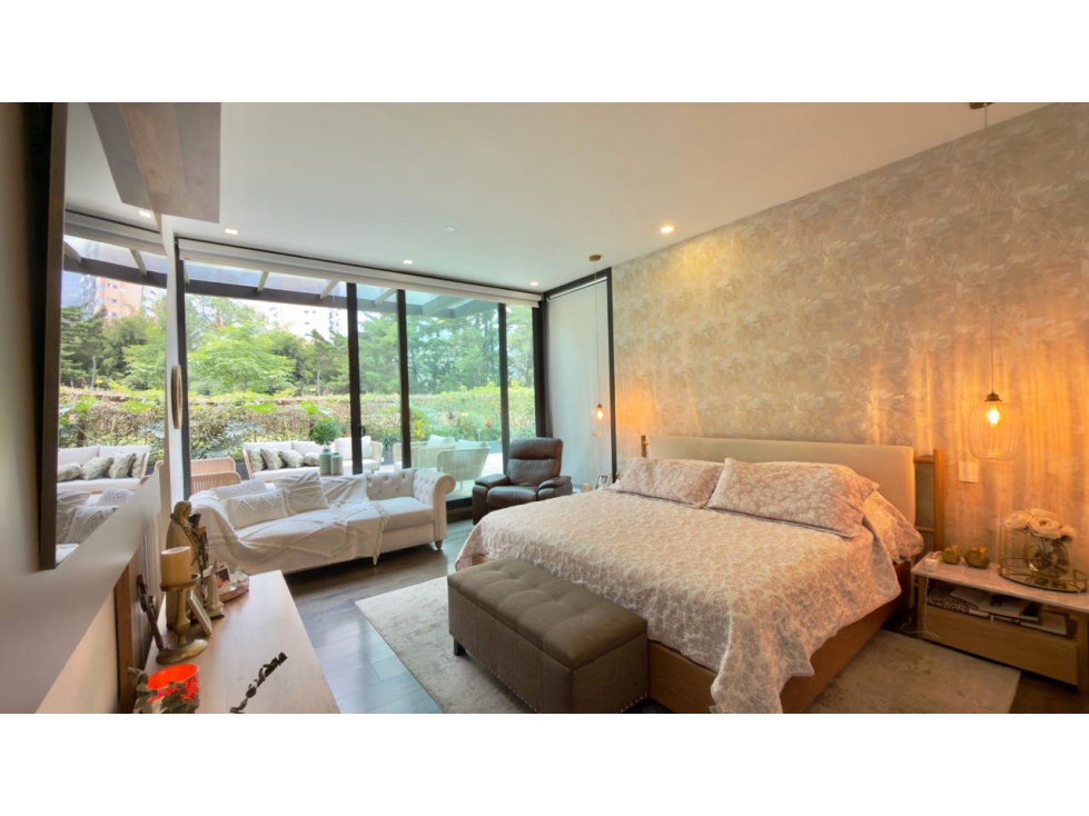 EXCLUSIVO APARTAMENTO CON TERRAZA EN EL POBLADO / BALSOS — foto 2