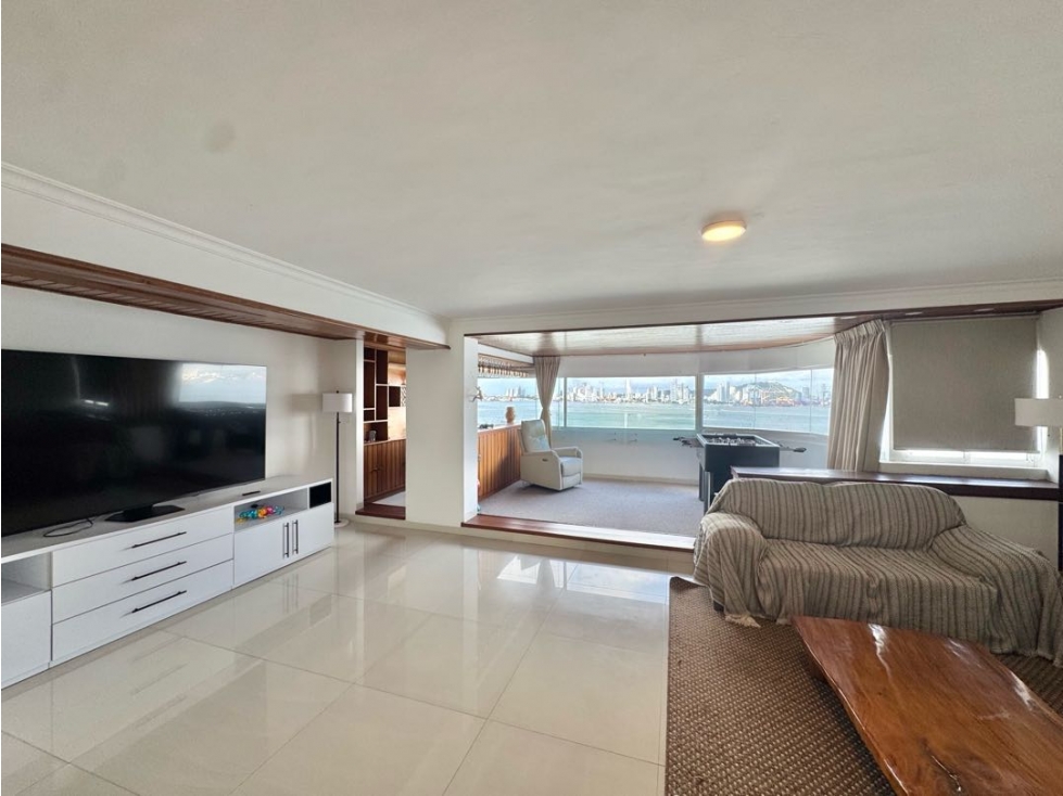 Exclusivo Apartamento de 249 m² en Castillogrande | Vista Panorámica — foto 4