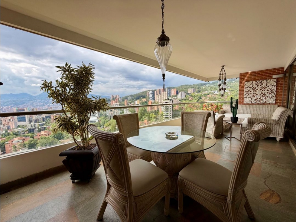 EXCLUSIVO APARTAMENTO DE GRAN FORMATO | POBLADO - LA CONCHA - 1