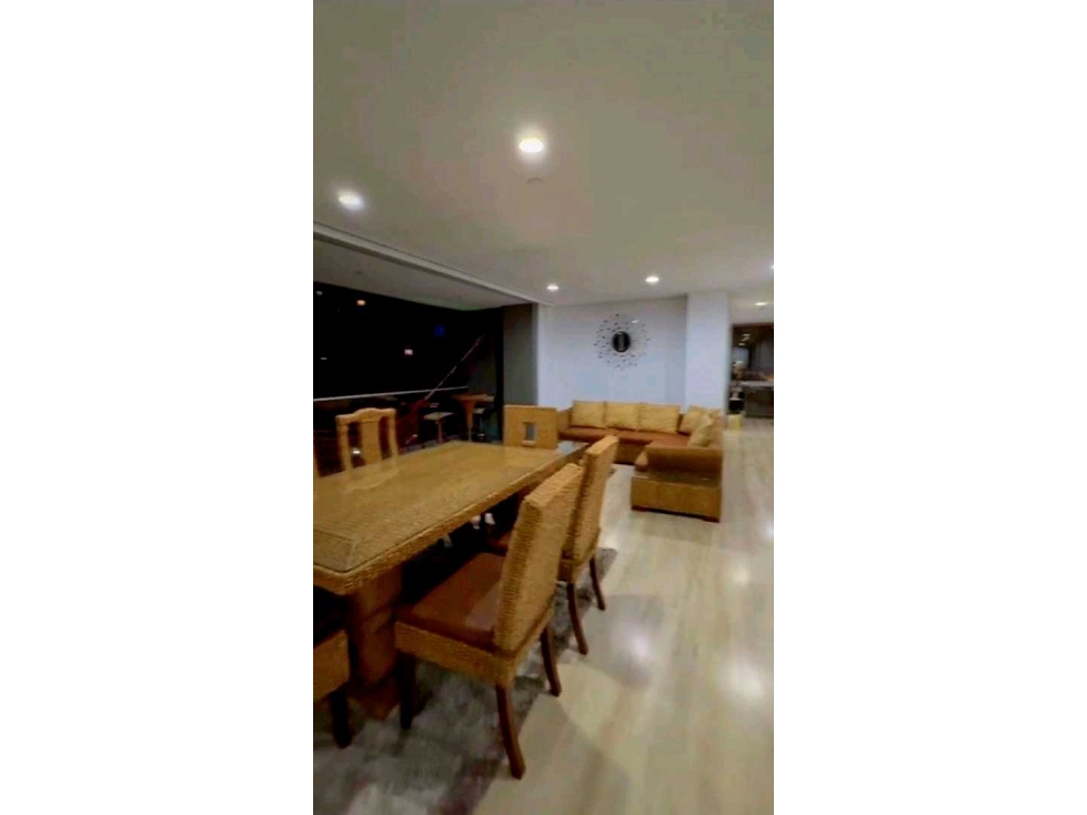 EXCLUSIVO APARTAMENTO EL POBLADO — foto 3