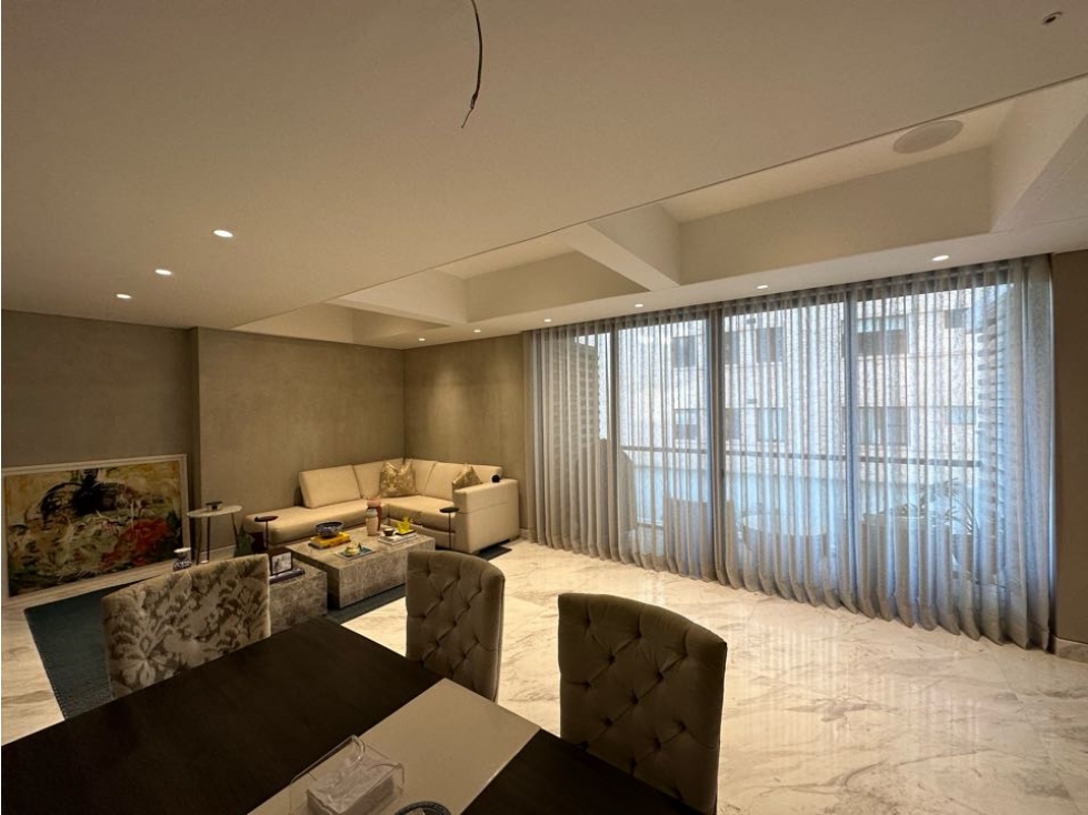 Exclusivo apartamento en venta, sector Riomar. — foto 2