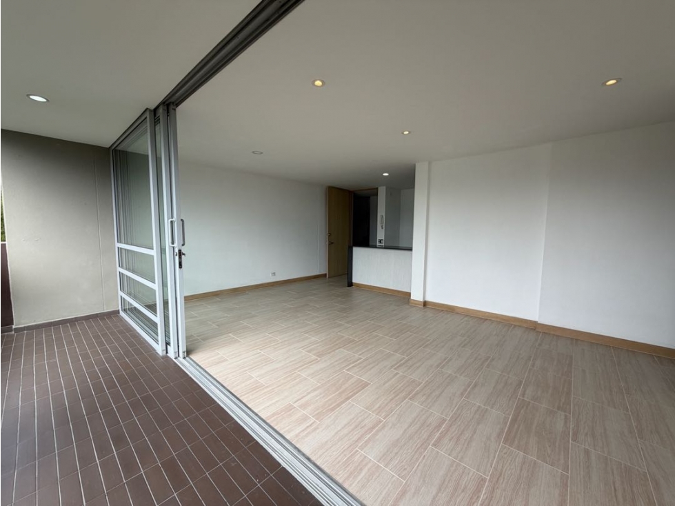 EXCLUSIVO APARTAMENTO EN VENTA EN LOS BALSOS, POBLADO