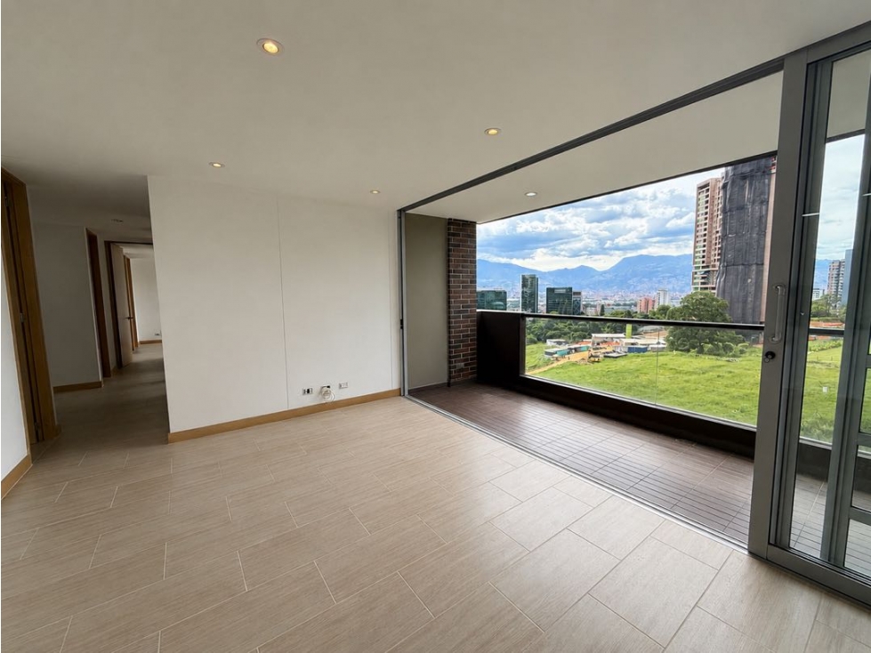 EXCLUSIVO APARTAMENTO EN VENTA EN LOS BALSOS, POBLADO — foto 5