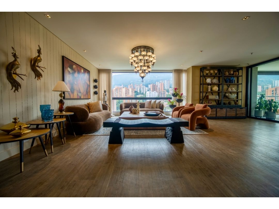Exclusivo Apartamento en Venta - Los Balsos
